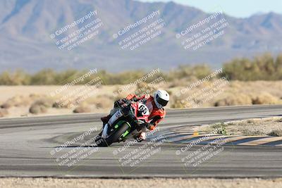 media/Dec-06-2025-CVMA (Sat) [[4a896cc04c]]/Race 8- Formula 40 MW and LW/